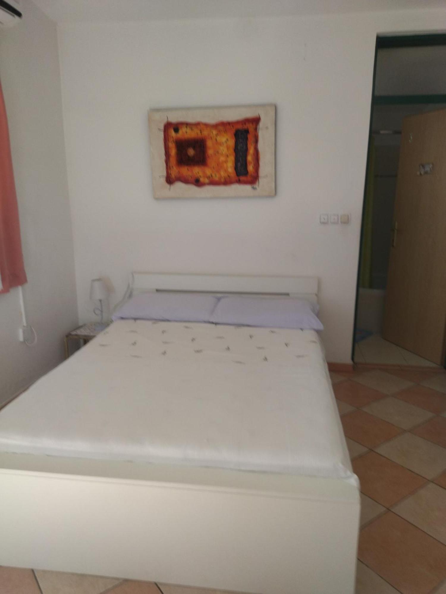 Apartment Tuja Jadrtovac Luaran gambar