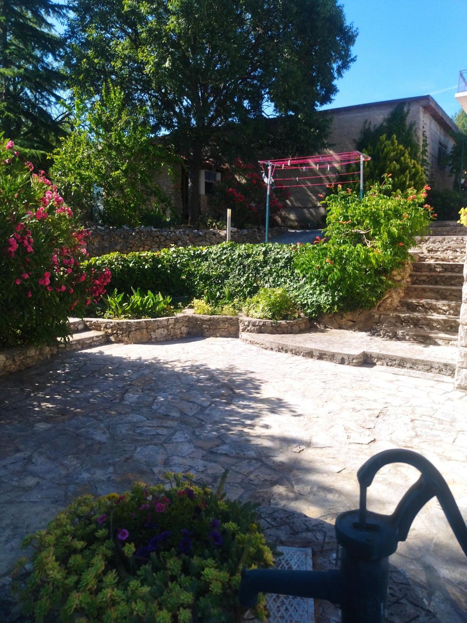 Apartment Tuja Jadrtovac Luaran gambar